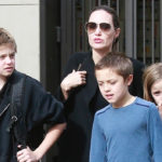 Angelina Jolie All Smiles While Holiday Shopping With Her Kids Shiloh, Knox & Vivienne — See Pics