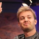 F1 champion Rosberg plans retirement