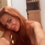 Lindsay Lohan posts topless selfie On Instagram