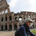 Italy's coronavirus cases see largest daily jump; death toll tops 1,800